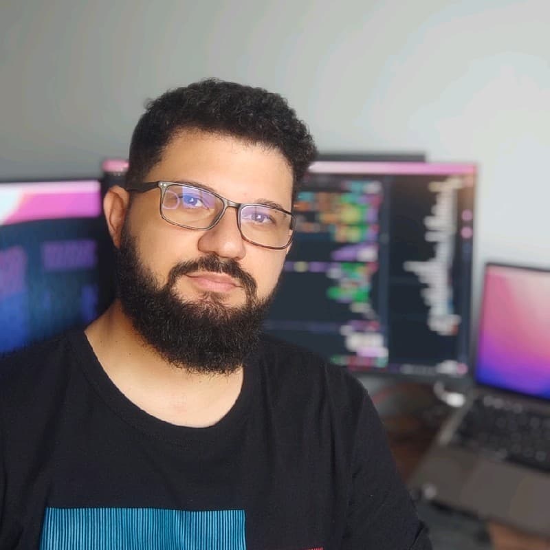 Pablo Fernandes in his workspace